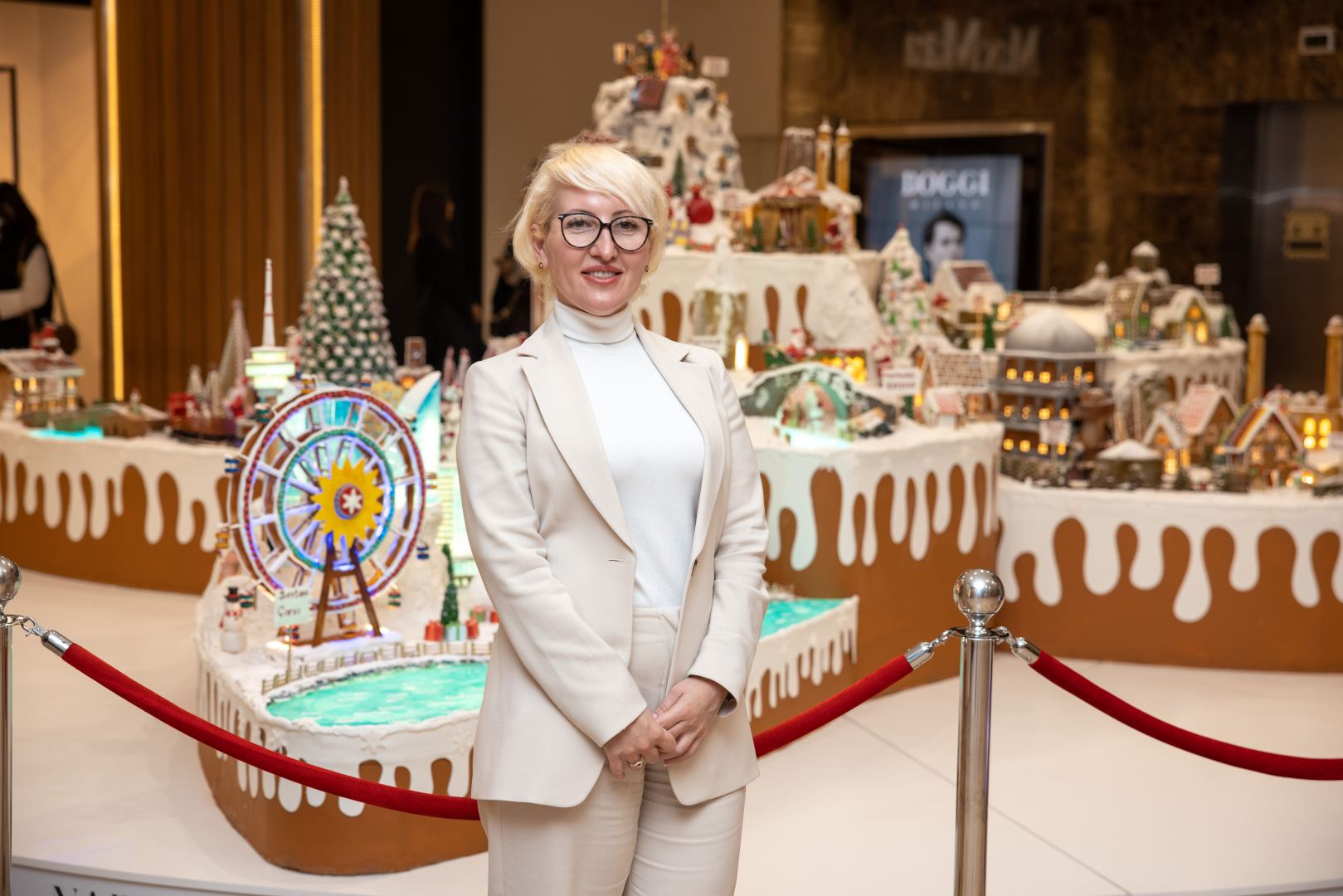 “Port Baku Mall”da Vətən müharibəsindəki qələbəyə həsr edilən “Karabakh – Winter Wonderland” adlı nəfis instalyasiya sərgisi keçirilir (FOTO/VİDEO)