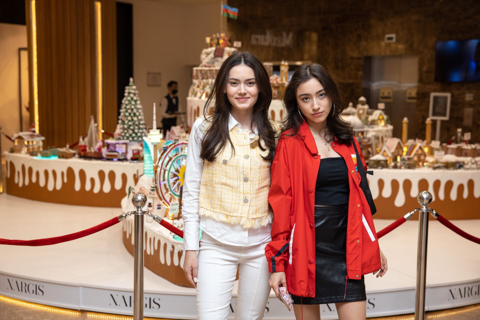 “Port Baku Mall”da Vətən müharibəsindəki qələbəyə həsr edilən “Karabakh – Winter Wonderland” adlı nəfis instalyasiya sərgisi keçirilir (FOTO/VİDEO)