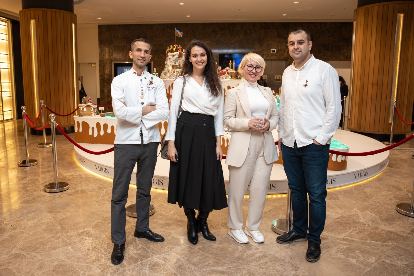 “Port Baku Mall”da Vətən müharibəsindəki qələbəyə həsr edilən “Karabakh – Winter Wonderland” adlı nəfis instalyasiya sərgisi keçirilir (FOTO/VİDEO)