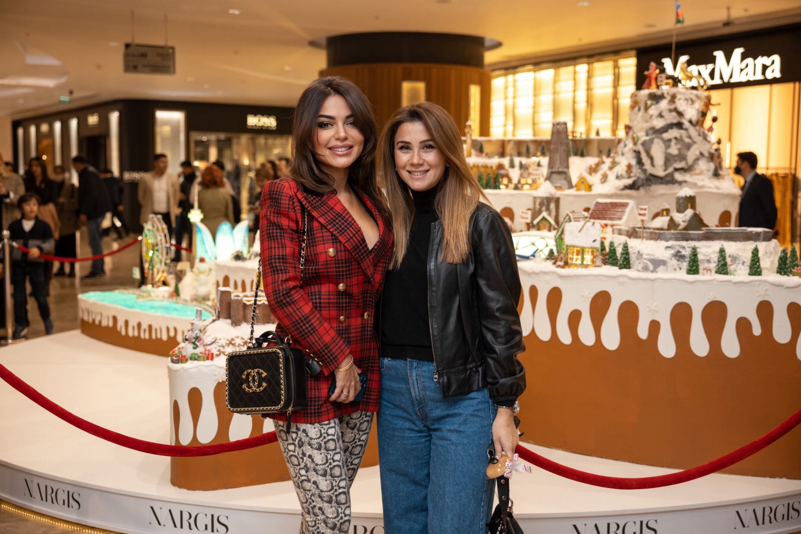 “Port Baku Mall”da Vətən müharibəsindəki qələbəyə həsr edilən “Karabakh – Winter Wonderland” adlı nəfis instalyasiya sərgisi keçirilir (FOTO/VİDEO)