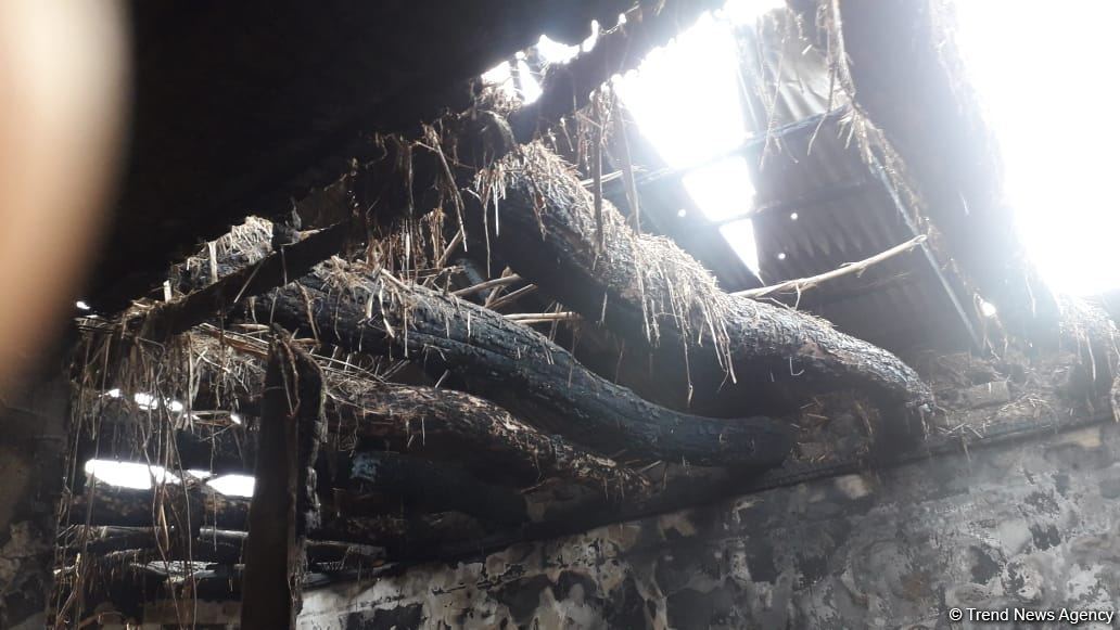 Ağcabədidə 5 otaqlı evdə yanğın olub (FOTO)