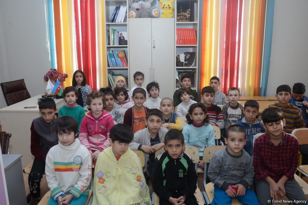 Azərbaycan Gimnastika Federasiyası Bakıda dünya çempionatının ulduz səfirlərinin iştirakı ilə xeyriyyə aksiyası keçirib (FOTO)