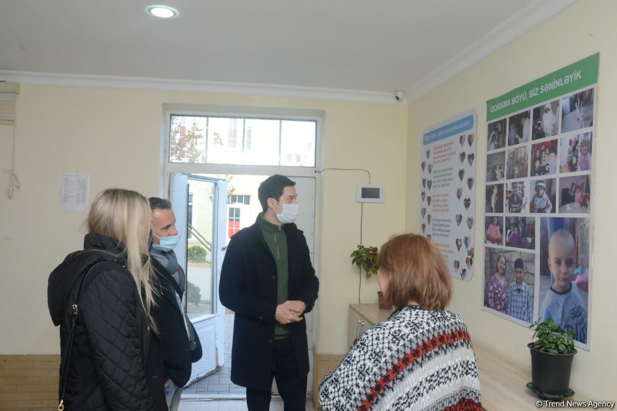 Azərbaycan Gimnastika Federasiyası Bakıda dünya çempionatının ulduz səfirlərinin iştirakı ilə xeyriyyə aksiyası keçirib (FOTO)