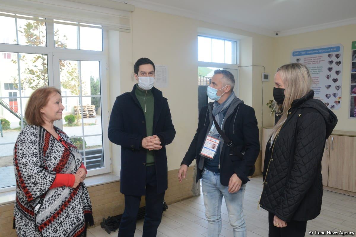Azərbaycan Gimnastika Federasiyası Bakıda dünya çempionatının ulduz səfirlərinin iştirakı ilə xeyriyyə aksiyası keçirib (FOTO)