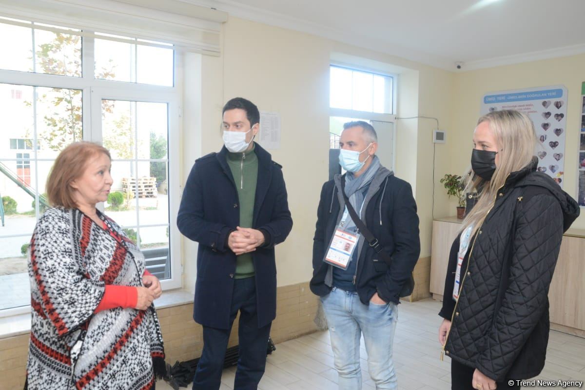 Azərbaycan Gimnastika Federasiyası Bakıda dünya çempionatının ulduz səfirlərinin iştirakı ilə xeyriyyə aksiyası keçirib (FOTO)