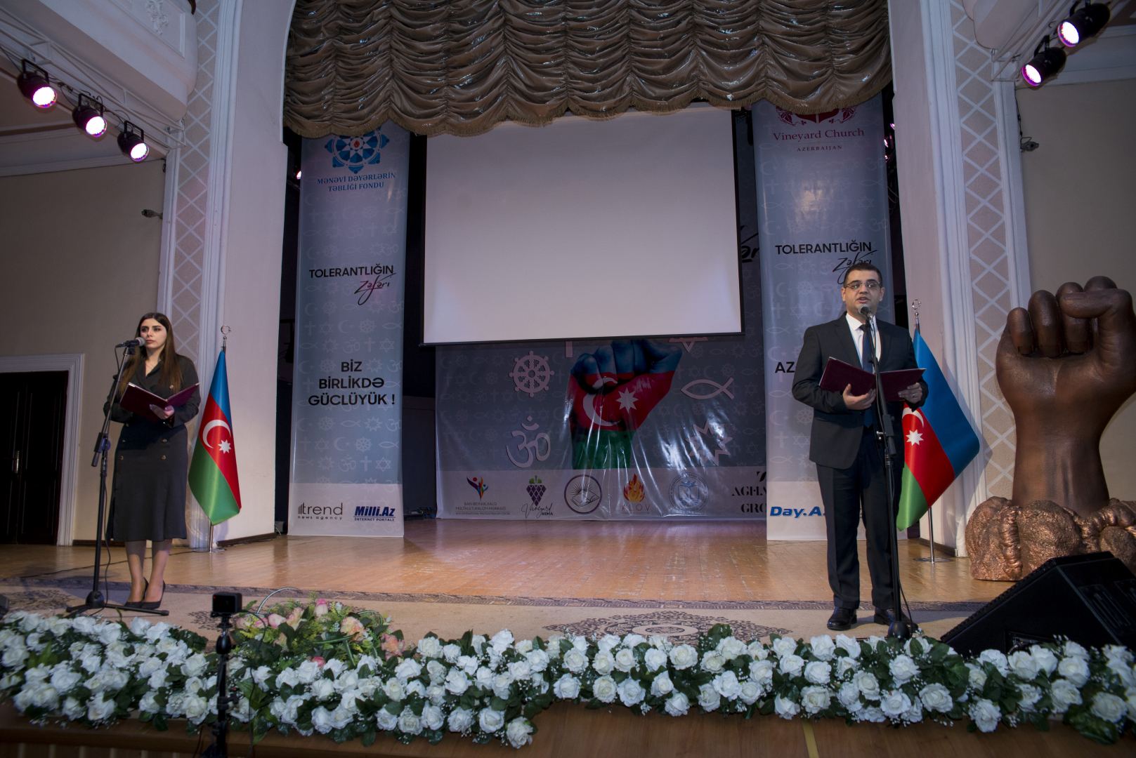 “Beynəlxalq Tolerantlıq Günü” münasibətilə “Tolerantlığın Zəfəri” adlı konsert proqramı təşkil edilib (FOTO/VİDEO)