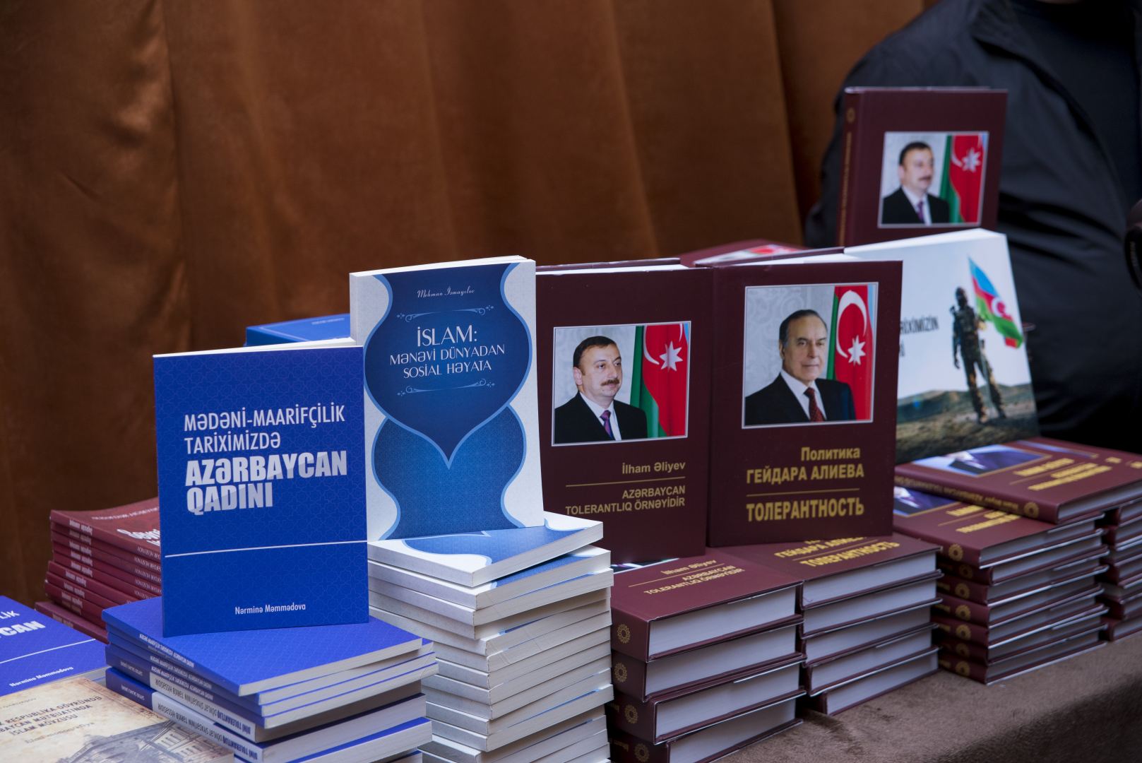 “Beynəlxalq Tolerantlıq Günü” münasibətilə “Tolerantlığın Zəfəri” adlı konsert proqramı təşkil edilib (FOTO/VİDEO)