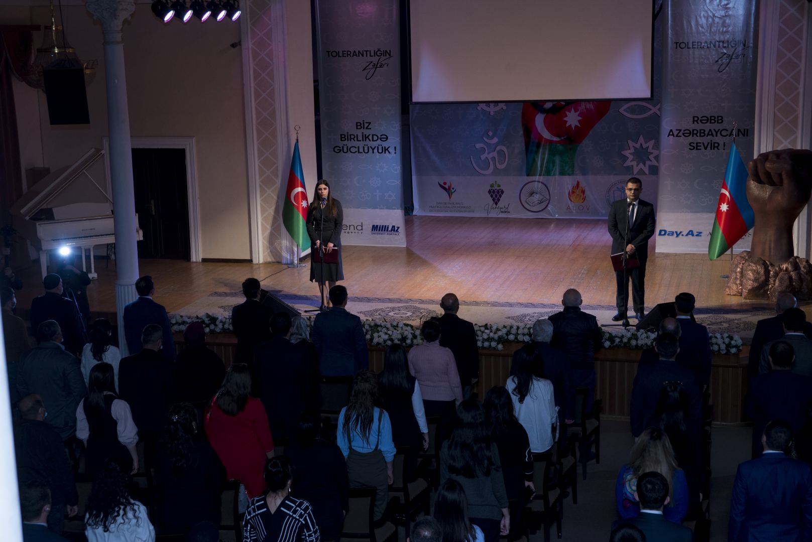 “Beynəlxalq Tolerantlıq Günü” münasibətilə “Tolerantlığın Zəfəri” adlı konsert proqramı təşkil edilib (FOTO/VİDEO)