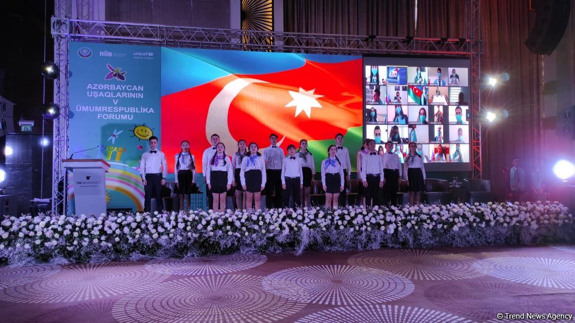 Azərbaycan Uşaqlarının V Ümumrespublika Forumu keçirilir (FOTO)