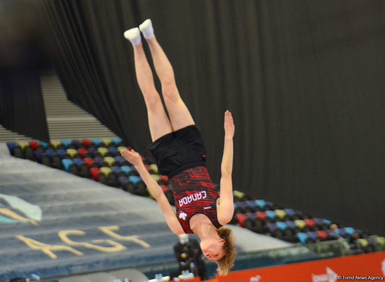 Batut Gimnastikası və Tamblinq üzrə 35-ci Dünya Çempionatının birinci günündən ən maraqlı görüntülər (FOTO)