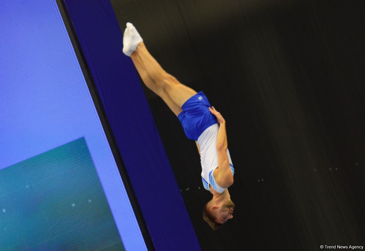 Batut Gimnastikası və Tamblinq üzrə 35-ci Dünya Çempionatının birinci günündən ən maraqlı görüntülər (FOTO)