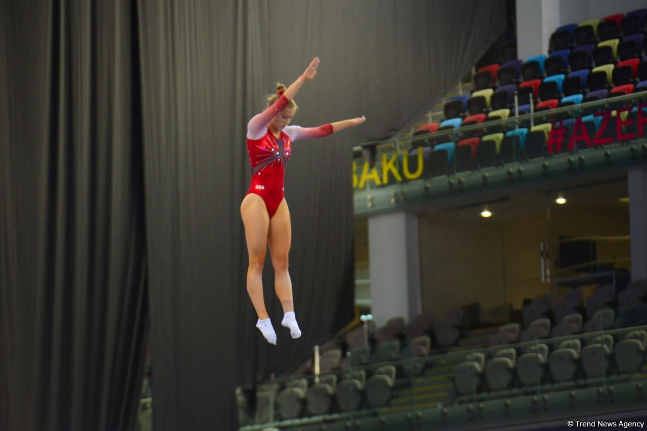 Batut Gimnastikası və Tamblinq üzrə 35-ci Dünya Çempionatının birinci günündən ən maraqlı görüntülər (FOTO)