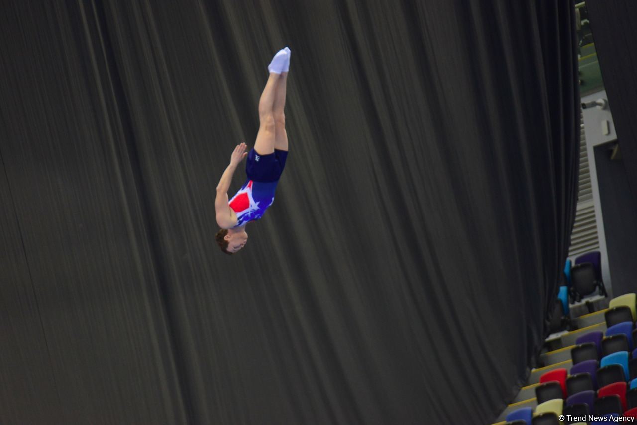 Batut Gimnastikası və Tamblinq üzrə 35-ci Dünya Çempionatının birinci günündən ən maraqlı görüntülər (FOTO)