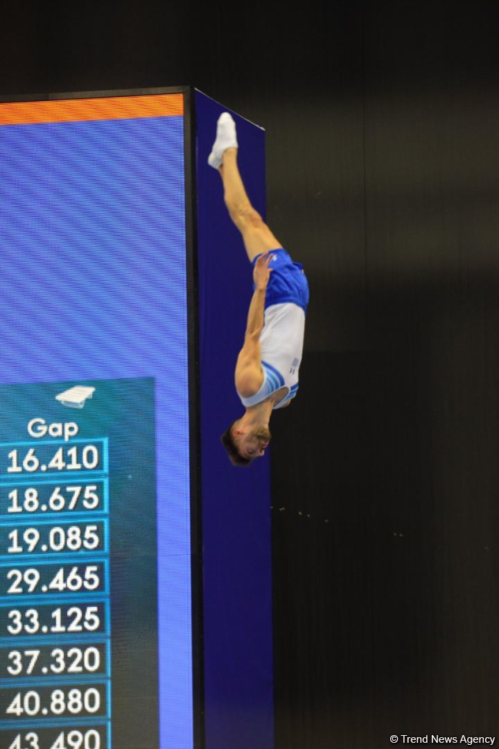 Batut Gimnastikası və Tamblinq üzrə 35-ci Dünya Çempionatının birinci günündən ən maraqlı görüntülər (FOTO)