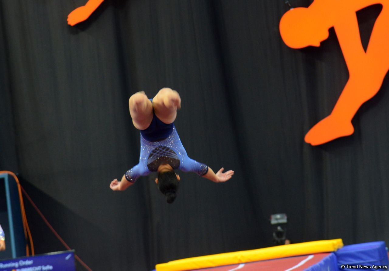 Bakıda Batut Gimnastikası və Tamblinq üzrə 35-ci Dünya Çempionatının birinci günü start götürüb (FOTO)