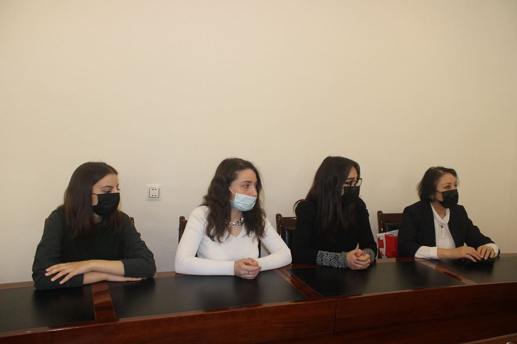 MDU “Heydər Əliyev və Azərbaycan tarixi” VII ümumrespublika bilik yarışında uğurla təmsil olunub (FOTO)