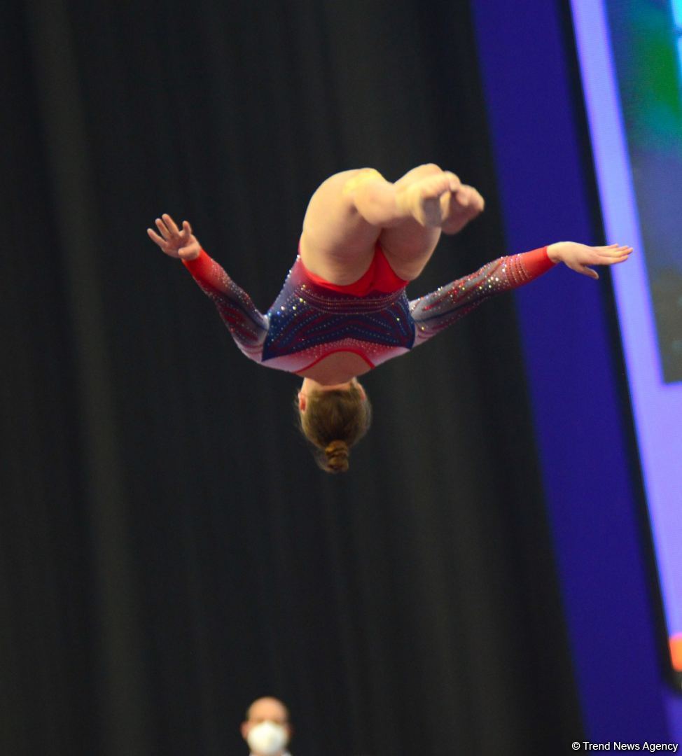 Batut Gimnastikası və Tamblinq üzrə Dünya Çempionatında finallar başlayıb (FOTO)