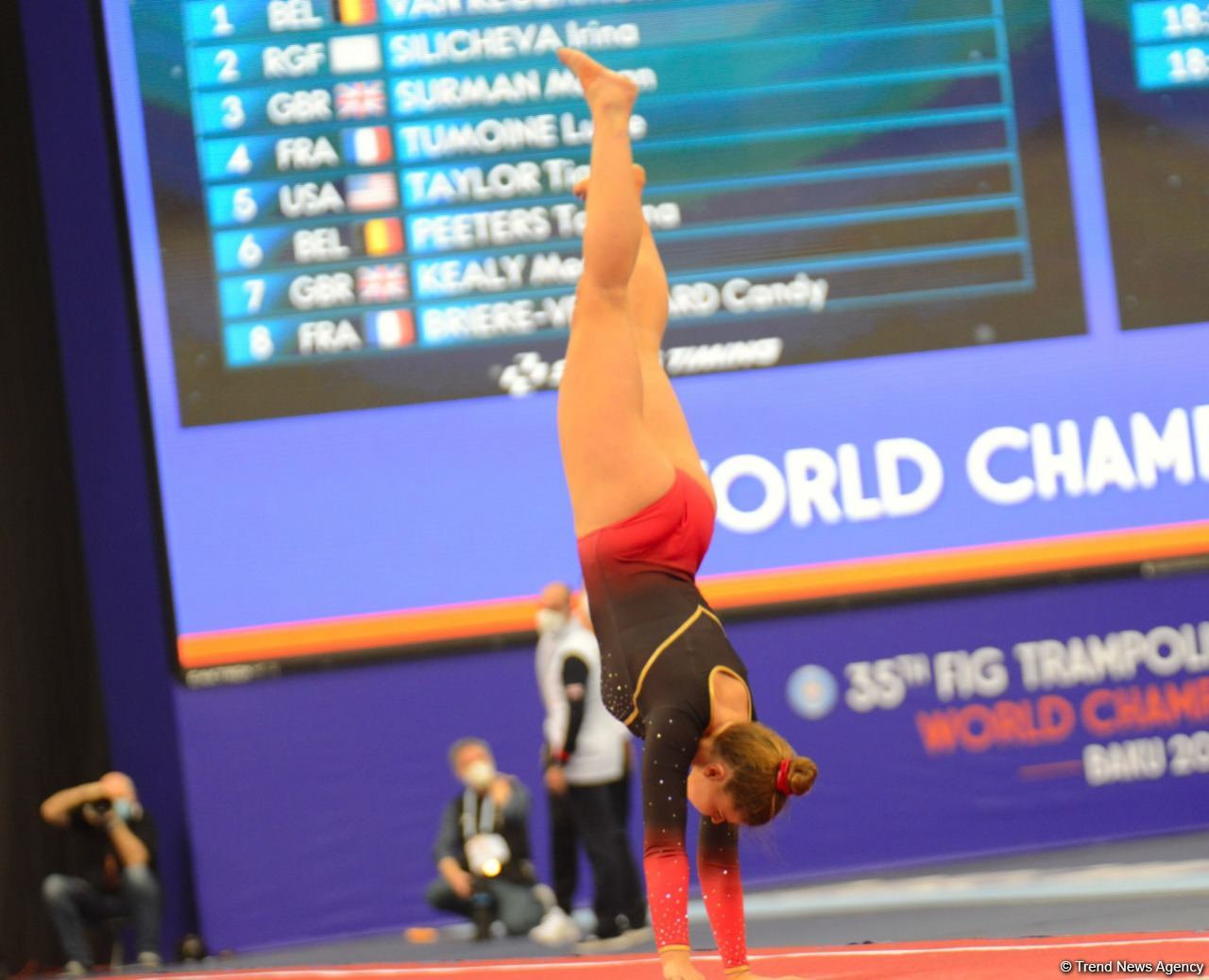 Batut Gimnastikası və Tamblinq üzrə Dünya Çempionatında finallar başlayıb (FOTO)