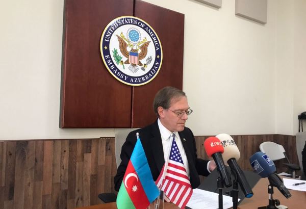 NATO missiyası çərçivəsində Əfqanıstanda iştiraka görə Azərbaycana minnətdarıq - ABŞ səfiri