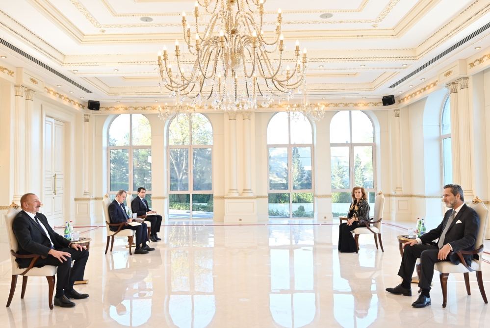 Prezident İlham Əliyev Portuqaliyanın ölkəmizdə yeni təyin olunmuş səfirinin etimadnaməsini qəbul edib (FOTO/VİDEO)