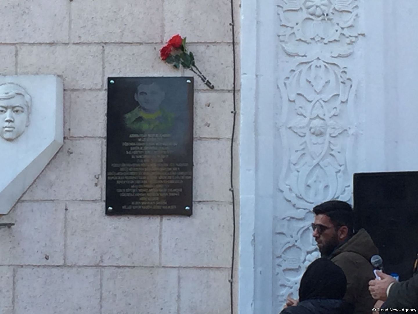 Vətən müharibəsi şəhidinin barelyefinin açılış mərasimi keçirilib (FOTO)