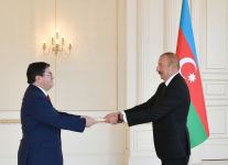 Prezident İlham Əliyev Çilinin ölkəmizdə yeni təyin olunmuş səfirinin etimadnaməsini qəbul edib (FOTO/VİDEO) (YENİLƏNİB)