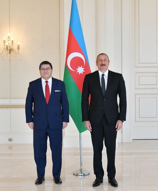 Prezident İlham Əliyev Çilinin ölkəmizdə yeni təyin olunmuş səfirinin etimadnaməsini qəbul edib (FOTO/VİDEO) (YENİLƏNİB)
