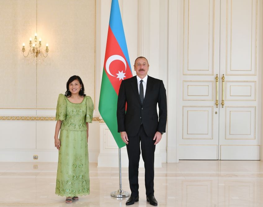 Prezident İlham Əliyev Filippinin yeni səfirinin etimadnaməsini qəbul edib (FOTO/VİDEO) (YENİLƏNİB)