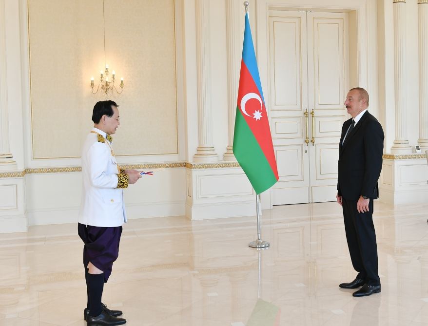 Prezident İlham Əliyev Kambocanın ölkəmizdə yeni təyin olunmuş səfirinin etimadnaməsini qəbul edib (FOTO/VİDEO) (YENİLƏNİB)