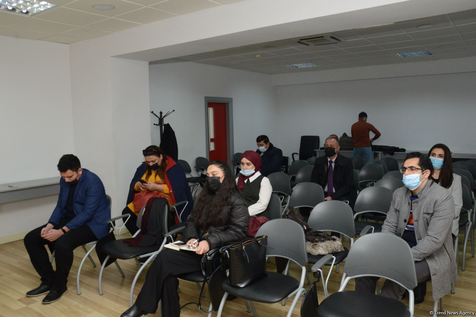 Şəkərli diabet xəstəliyindən əziyyət çəkən 1600-ə yaxın uşağa insulin hədiyyə edilib (FOTO)