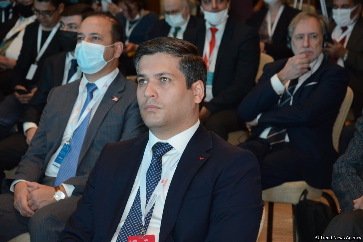 Nizami Gəncəvi Beynəlxalq Forumu işə başlayıb (FOTO)