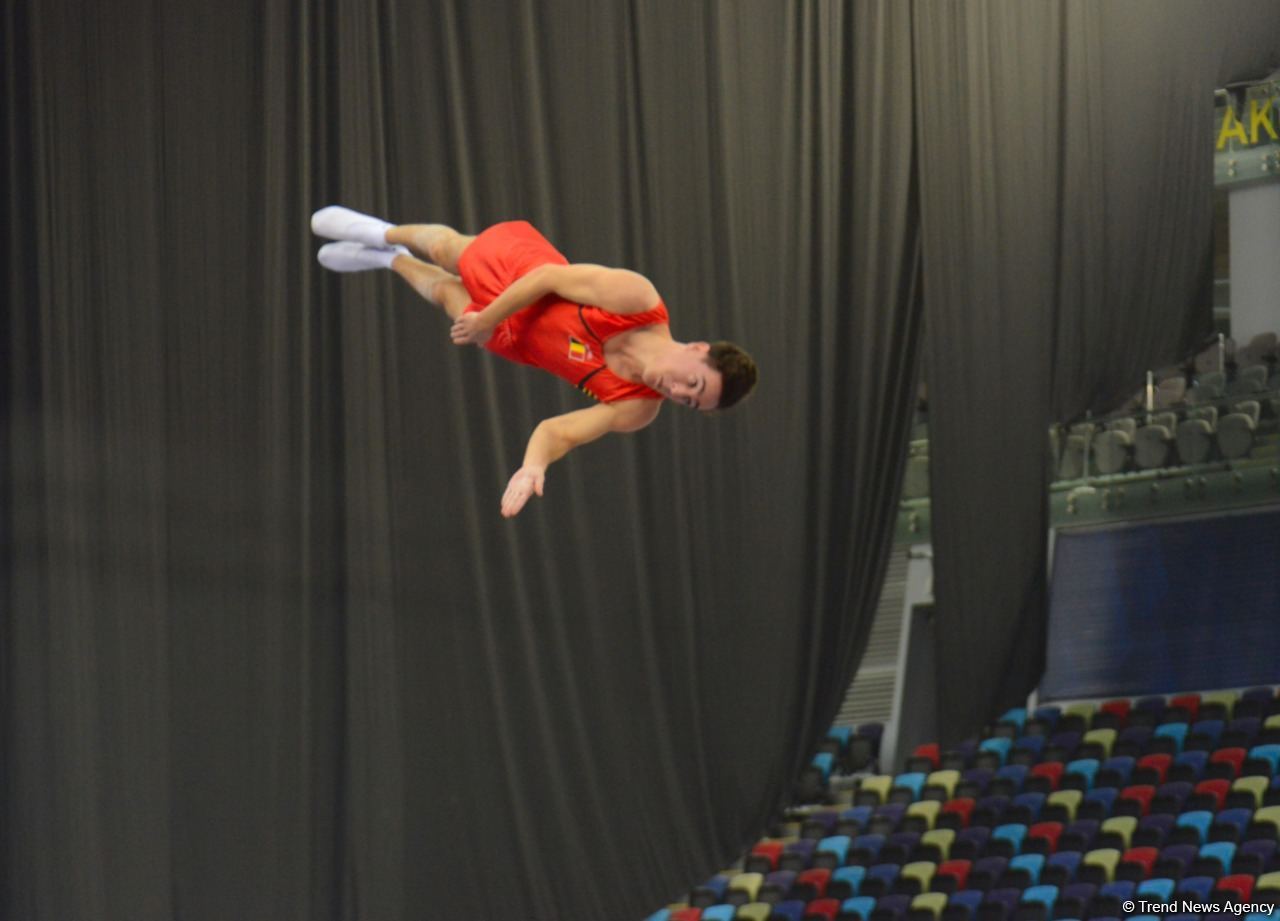 Bakıda Batut Gimnastikası üzrə 28-ci Dünya Yaş Qrupları Yarışları start götürüb (FOTO)