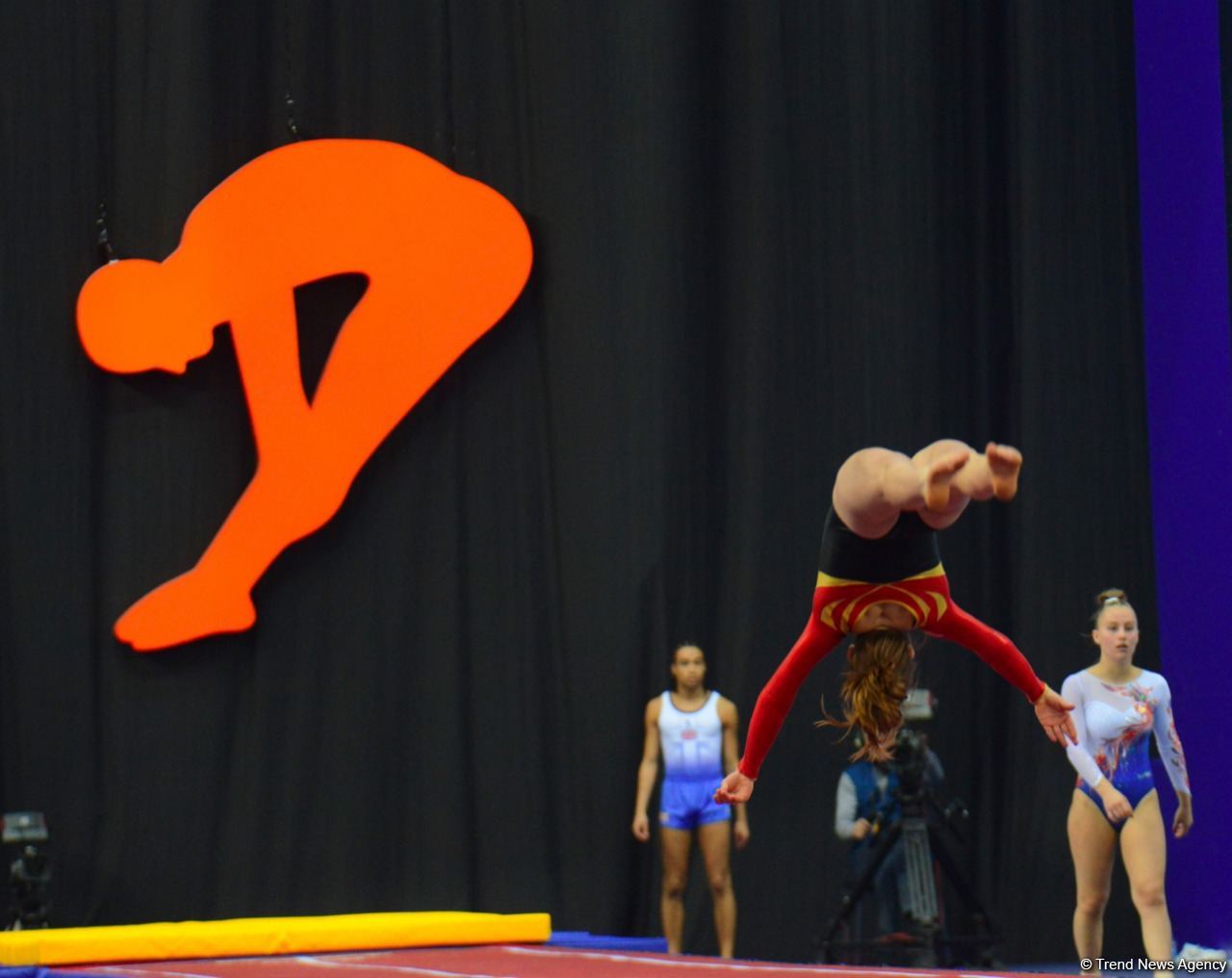 Bakıda Batut Gimnastikası üzrə 28-ci Dünya Yaş Qrupları Yarışları start götürüb (FOTO)