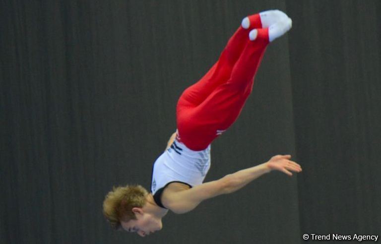 Milli Gimnastika Arenasında Batut Gimnastikası üzrə Dünya Yaş Qrupları Yarışları davam edir (FOTO)