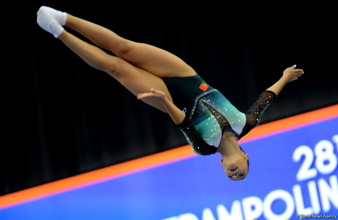 Milli Gimnastika Arenasında Batut Gimnastikası üzrə Dünya Yaş Qrupları Yarışları davam edir (FOTO)