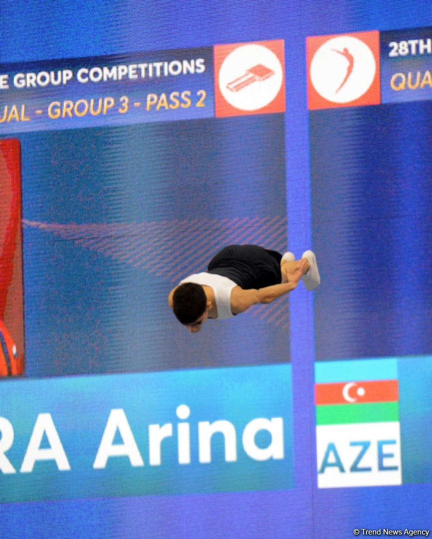 Milli Gimnastika Arenasında Batut Gimnastikası üzrə Dünya Yaş Qrupları Yarışları davam edir (FOTO)