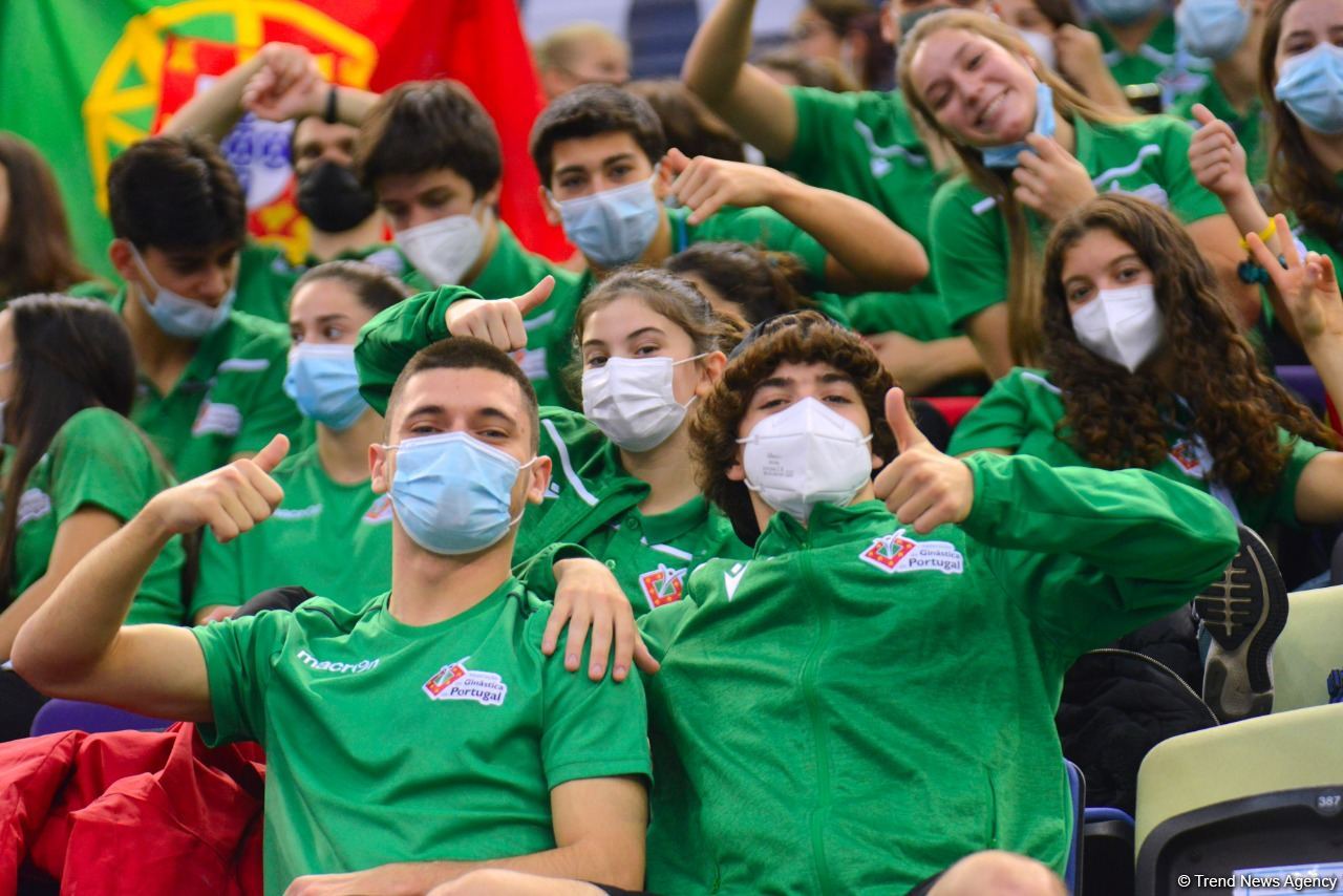 Milli Gimnastika Arenasında Batut Gimnastikası üzrə Dünya Yaş Qrupları Yarışları davam edir (FOTO)