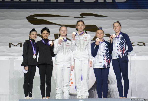 Bakıda batut gimnastikası və tamblinq üzrə Dünya Yaş Qrupu yarışlarının ikinci gününün qalibləri mükafatlandırılıb (FOTO)