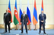 Rusiya Prezidenti, Azərbaycan Prezidenti və Ermənistanın baş naziri mətbuata bəyanatla çıxış ediblər (FOTO/VİDEO) (YENİLƏNİB)
