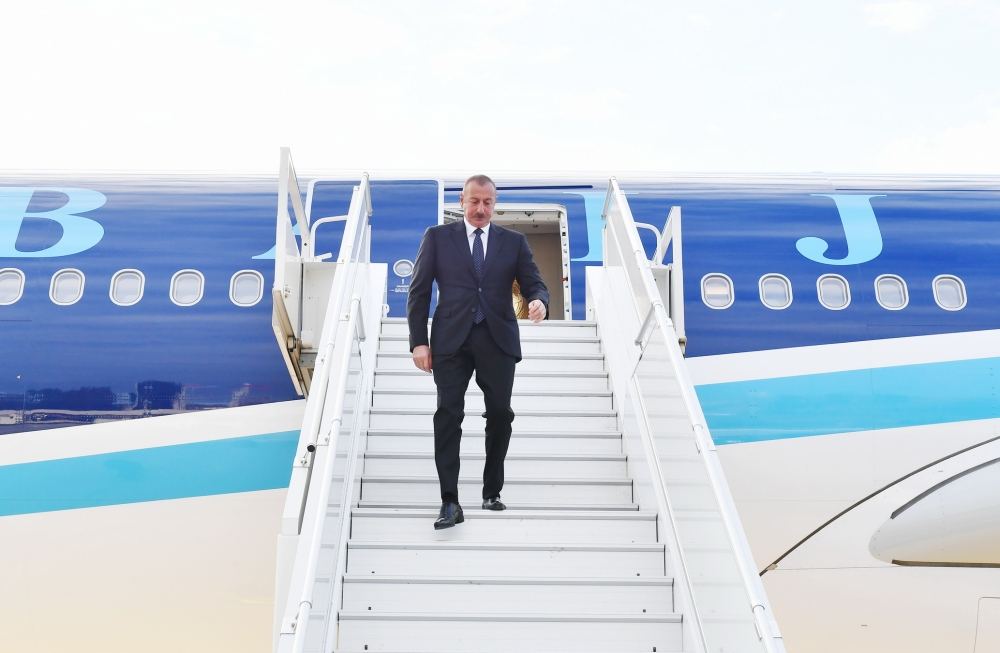 Prezident İlham Əliyev Soçi şəhərinə işgüzar səfərə gəlib (FOTO/VİDEO)