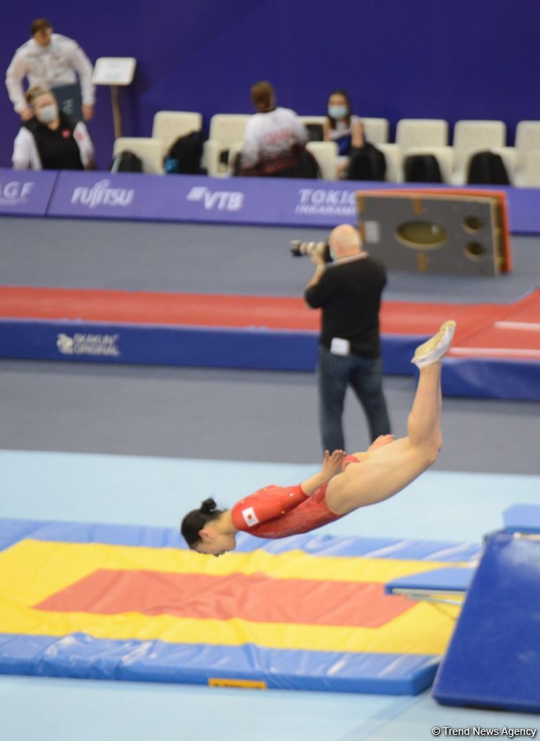 Bakıda Batut Gimnastikası üzrə 28-ci Dünya Yaş Qrupları Yarışlarının ikinci günü start götürüb (FOTO)