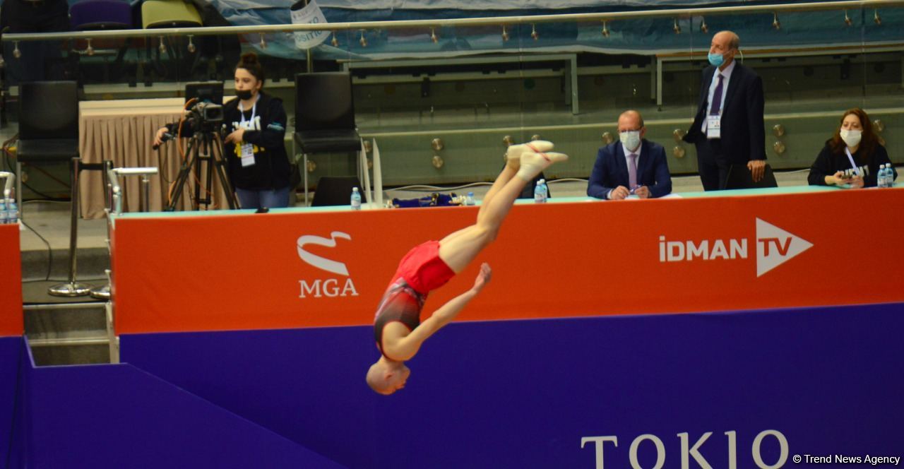 Bakıda Batut Gimnastikası üzrə 28-ci Dünya Yaş Qrupları Yarışlarının ikinci günü start götürüb (FOTO)