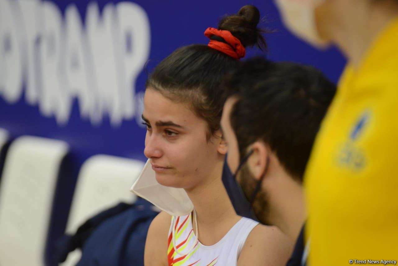 Milli Gimnastika Arenasında Batut Gimnastikası üzrə Dünya Yaş Qrupları Yarışları davam edir (FOTO)