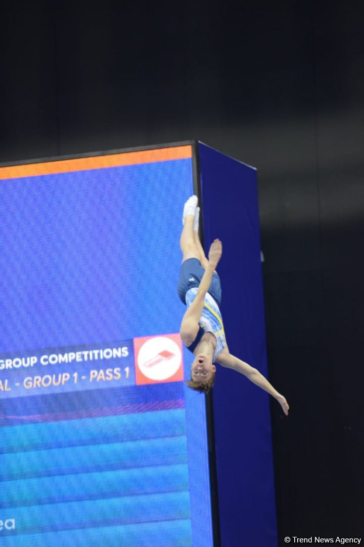 Milli Gimnastika Arenasında Batut Gimnastikası üzrə Dünya Yaş Qrupları Yarışları davam edir (FOTO)