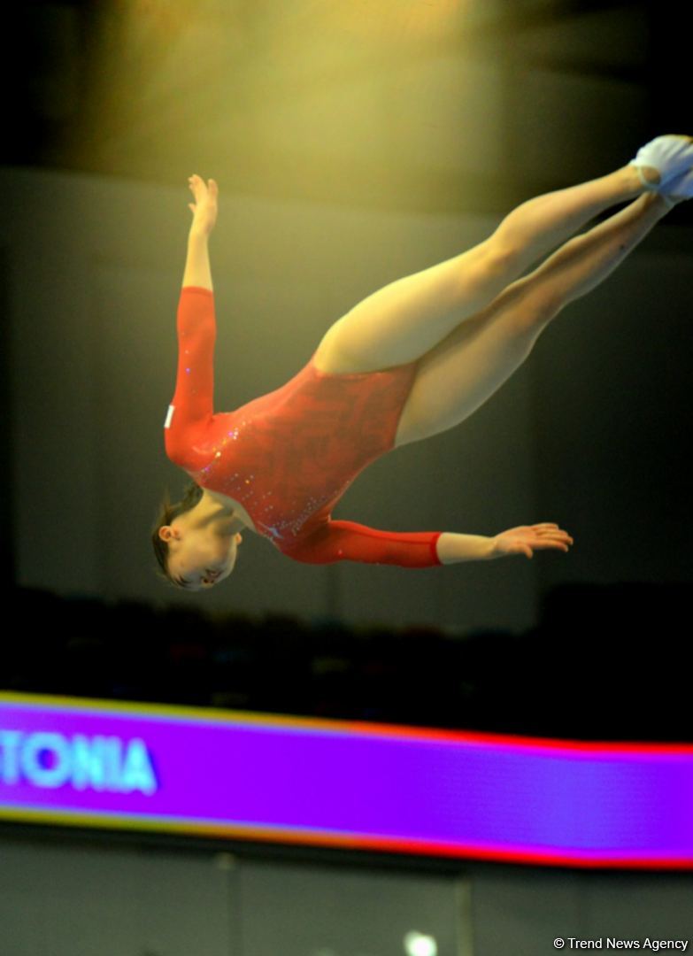 Bakıda Batut Gimnastikası üzrə 28-ci Dünya Yaş Qrupları Yarışlarının ikinci günü start götürüb (FOTO)