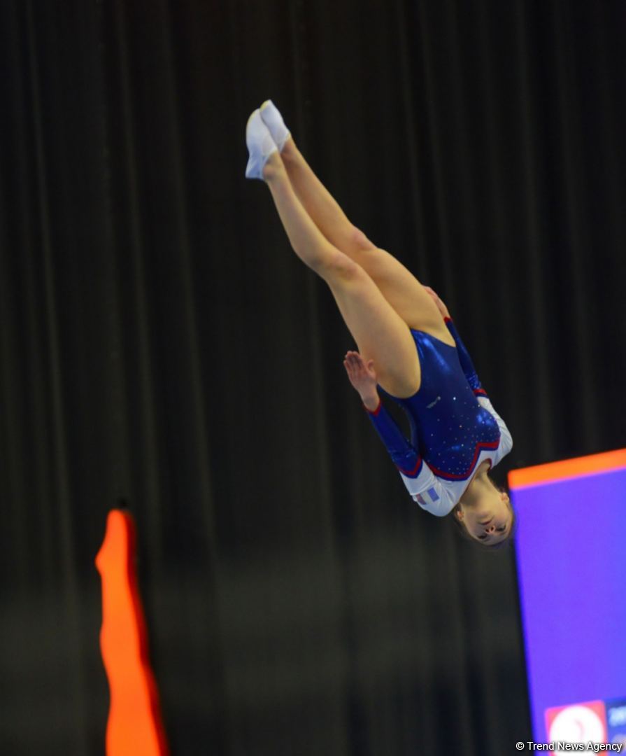Bakıda Batut Gimnastikası üzrə 28-ci Dünya Yaş Qrupları Yarışlarının ikinci günü start götürüb (FOTO)