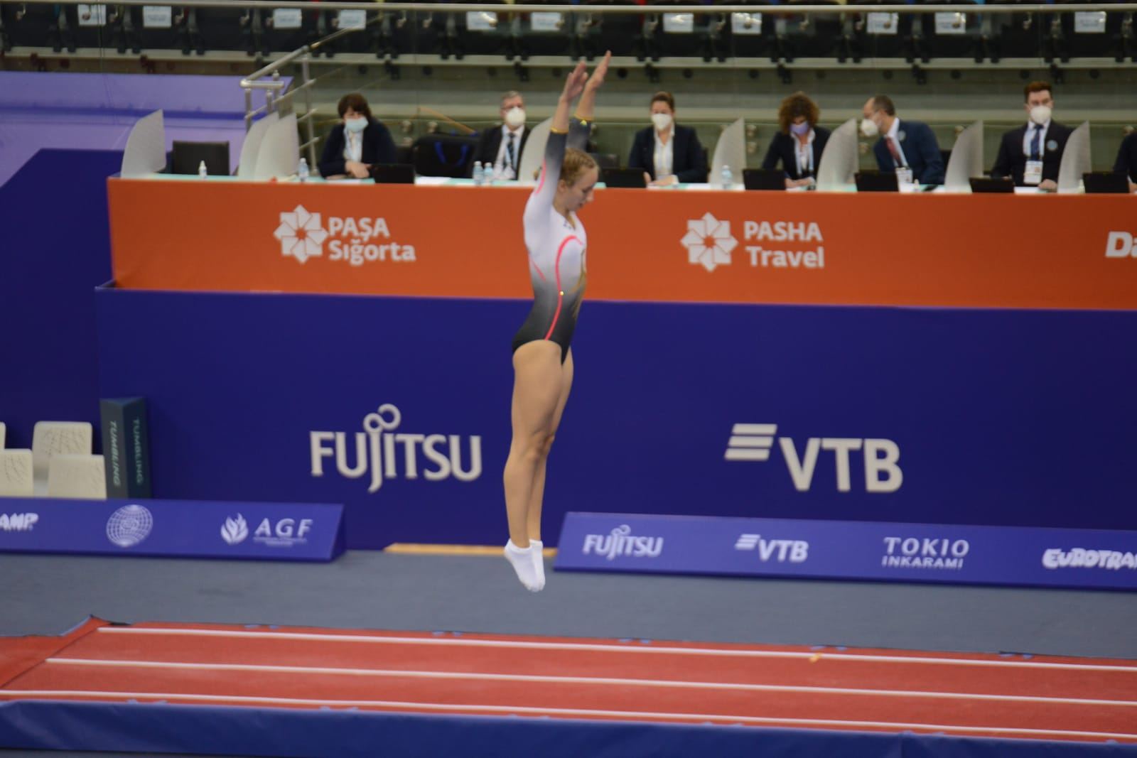 Bakıda batut gimnastikası və tamblinq üzrə Dünya Yaş Qrupları yarışlarının üçüncü gününün ən gözəl anları (FOTO)