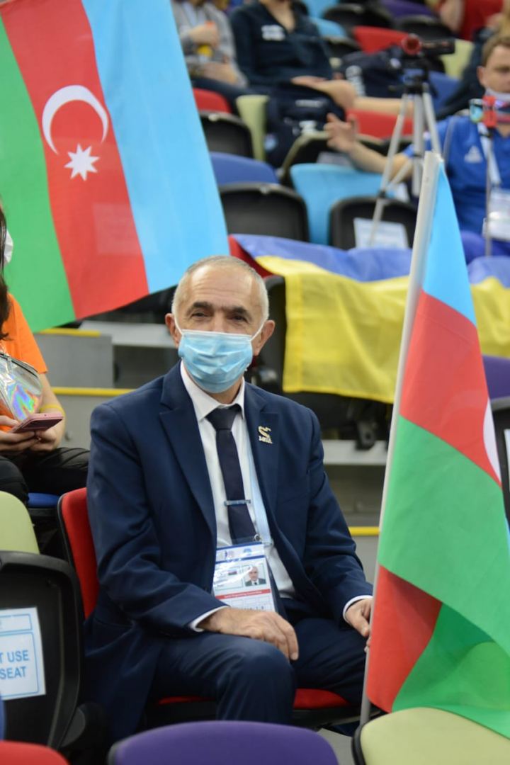 Bakıda batut gimnastikası və tamblinq üzrə Dünya Yaş Qrupları yarışlarının üçüncü gününün ən gözəl anları (FOTO)