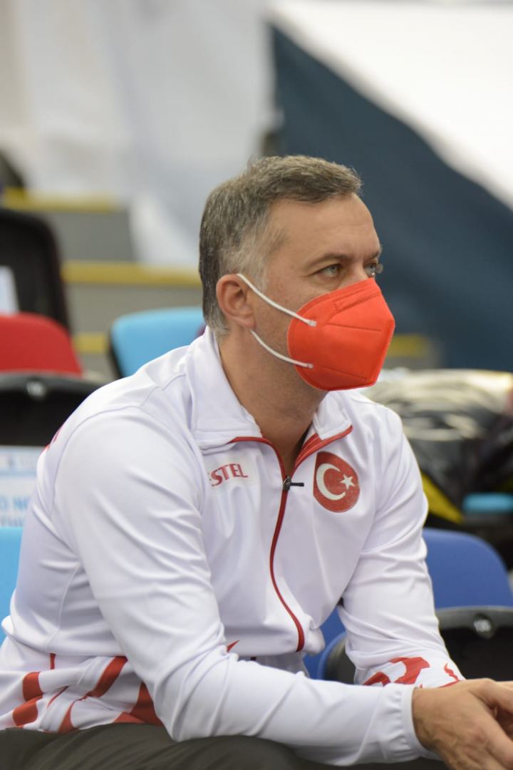 Bakıda batut gimnastikası və tamblinq üzrə Dünya Yaş Qrupları yarışlarının üçüncü gününün ən gözəl anları (FOTO)