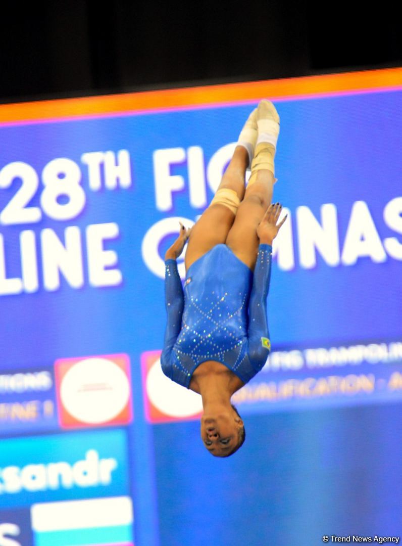 Milli Gimnastika Arenasında Batut Gimnastikası üzrə Dünya Yaş Qrupları Yarışları davam edir (FOTO)